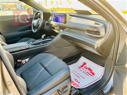 تۆیۆتا کراون